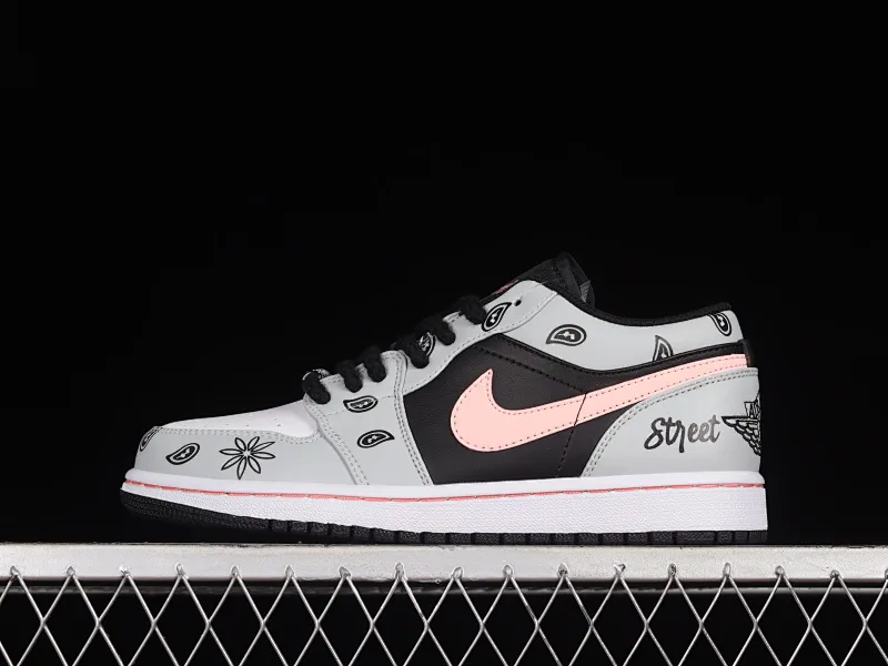 All categories Air Jordan Jordan series basketball shoes Air Jordan 1 Low Air Jordan 1 Low AJ1 Joe 1 customized sports culture basketball shoes 553558-062